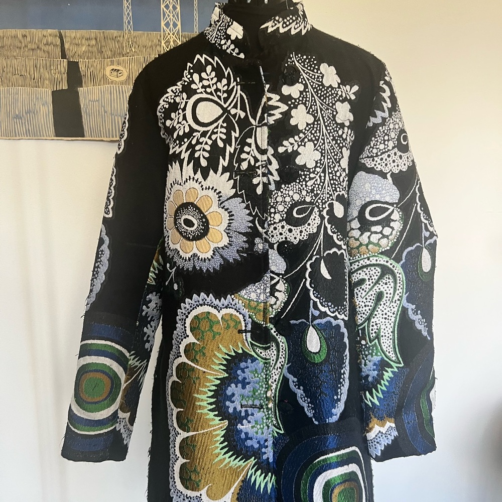 Floral Embroidered Women's Coat